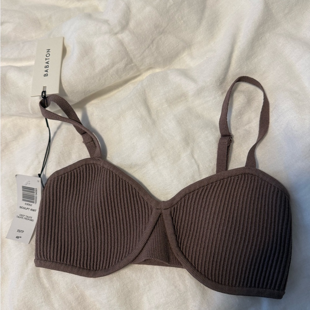 Aritzia Babaton sculpt knit bra top